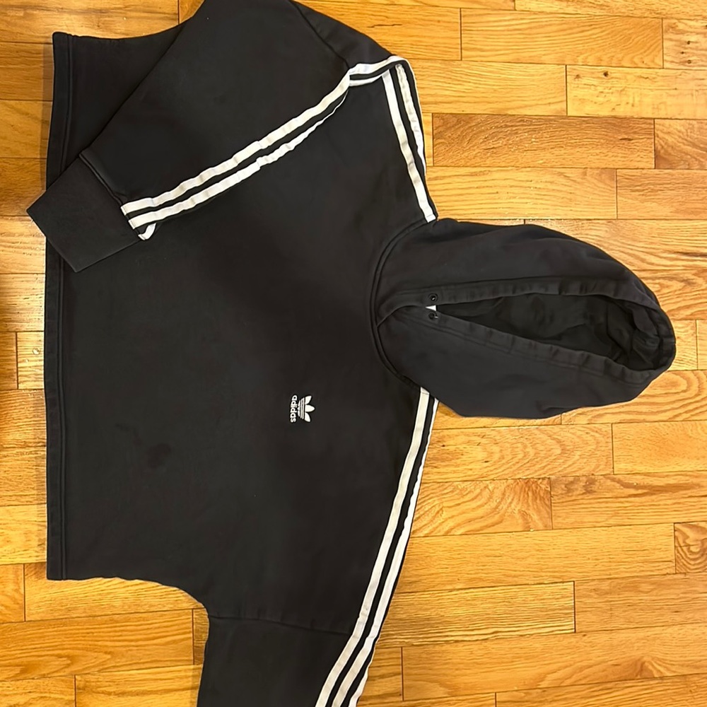 Adidas crop black sweatshirt